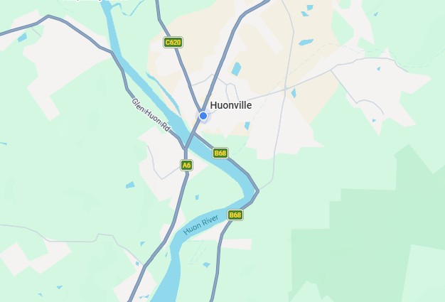 Map showing Huonville, Tasmania